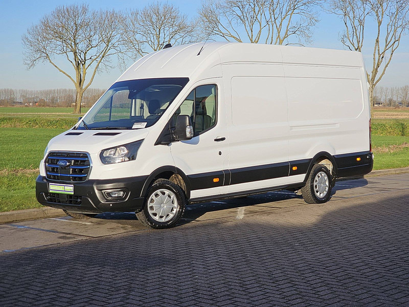 Ford E-Transit L4H3 Maxi 75 kWh - Цельнометаллический фургон, Электрический фургон: фото 2 Ford E-Transit L4H3 Maxi 75 kWh - Цельнометаллический фургон, Электрический фургон: фото 2