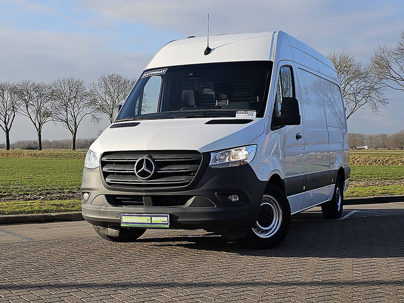 Mercedes-Benz Sprinter 314 L2H2 RWD Mbux - Цельнометаллический фургон: фото 1 Mercedes-Benz Sprinter 314 L2H2 RWD Mbux - Цельнометаллический фургон: фото 1
