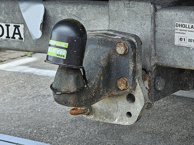 Малотоннажный бортовой грузовик Mercedes-Benz Sprinter 519 V6 3.0 ltr EURO6: фото 15 Малотоннажный бортовой грузовик Mercedes-Benz Sprinter 519 V6 3.0 ltr EURO6: фото 15