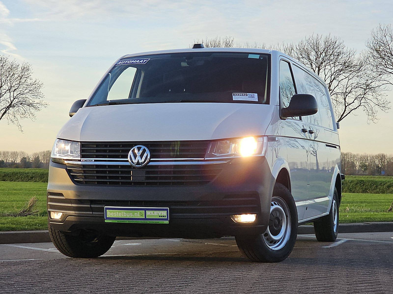 Volkswagen Transporter 2.0 TDI L2H1 Navi 4 Motion - Легковой фургон: фото 1 Volkswagen Transporter 2.0 TDI L2H1 Navi 4 Motion - Легковой фургон: фото 1