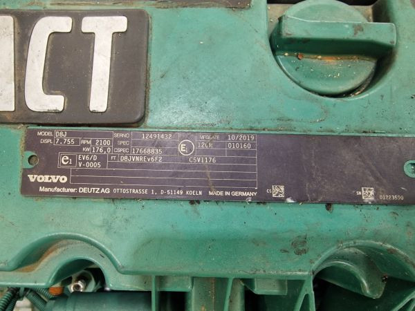 Volvo D8J Engine – In Process of Recon (Plant) - Двигатель для Строительной техники: фото 2 Volvo D8J Engine – In Process of Recon (Plant) - Двигатель для Строительной техники: фото 2