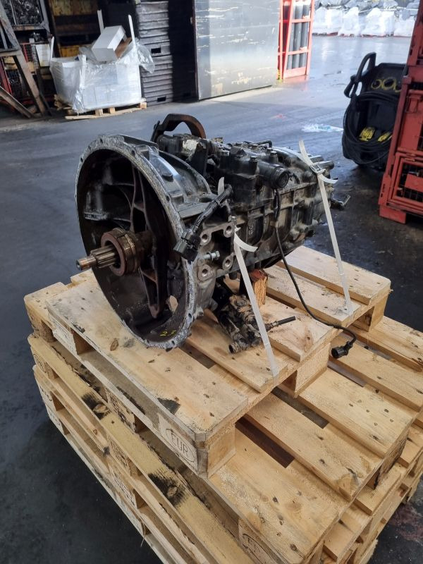 ZF 6S800TO - Коробка передач: фото 5 ZF 6S800TO - Коробка передач: фото 5