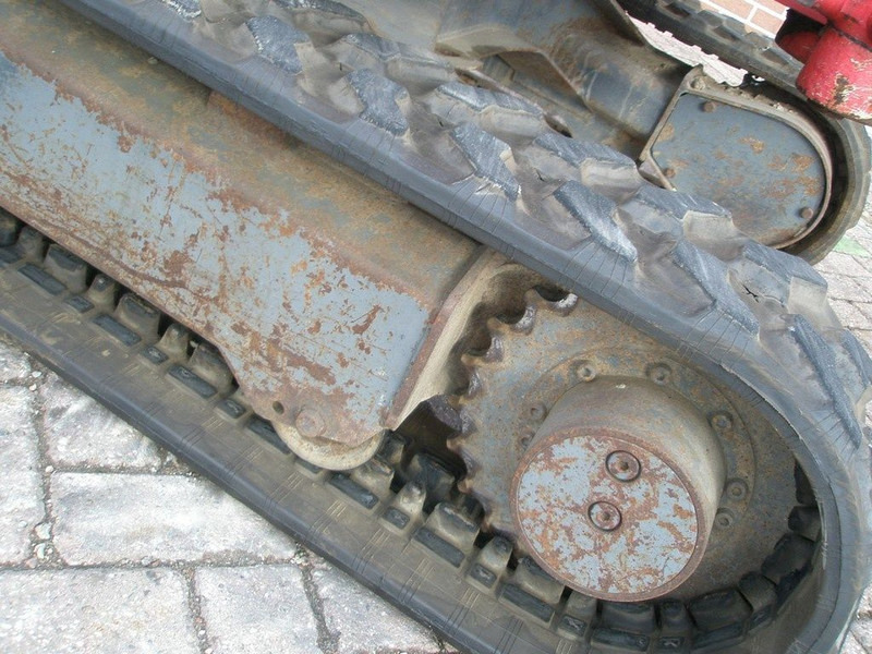 Takeuchi TB23R - Мини-экскаватор: фото 5 Takeuchi TB23R - Мини-экскаватор: фото 5