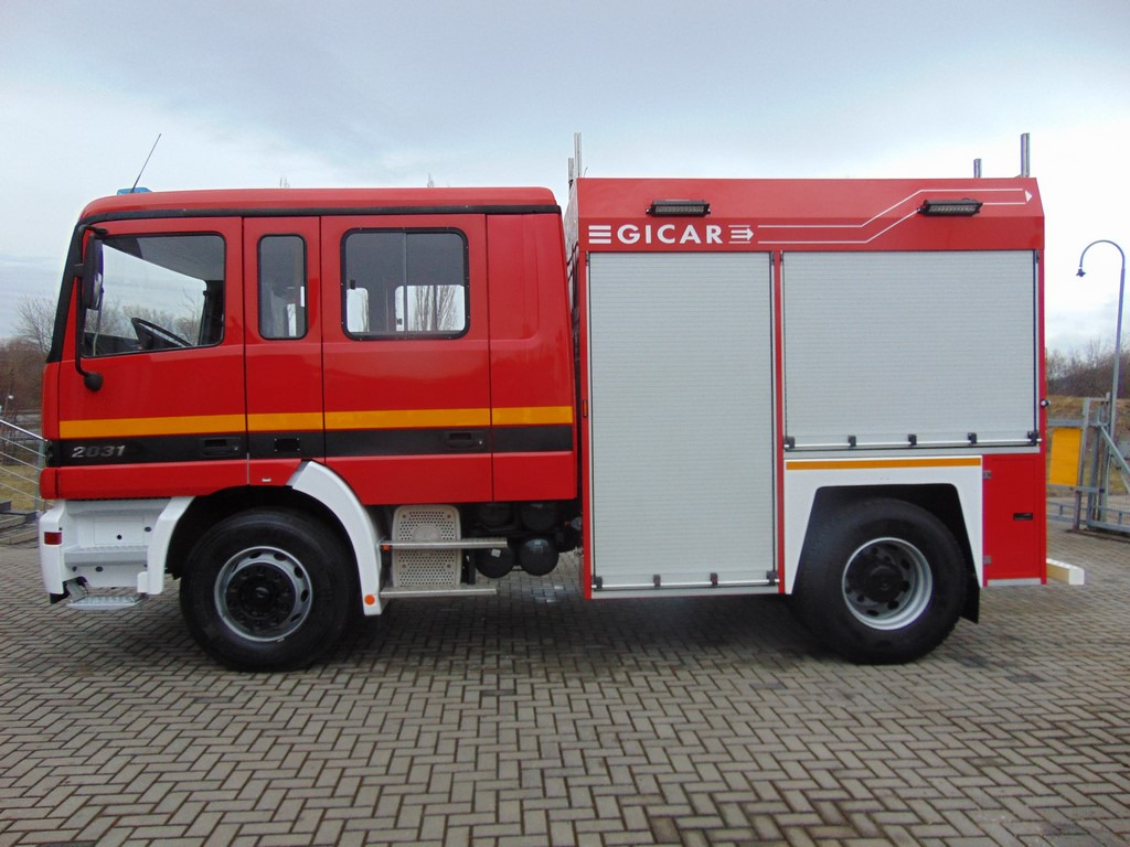 MERCEDES-BENZ Actros 2031 V8 GICAR - Пожарная машина: фото 5 MERCEDES-BENZ Actros 2031 V8 GICAR - Пожарная машина: фото 5