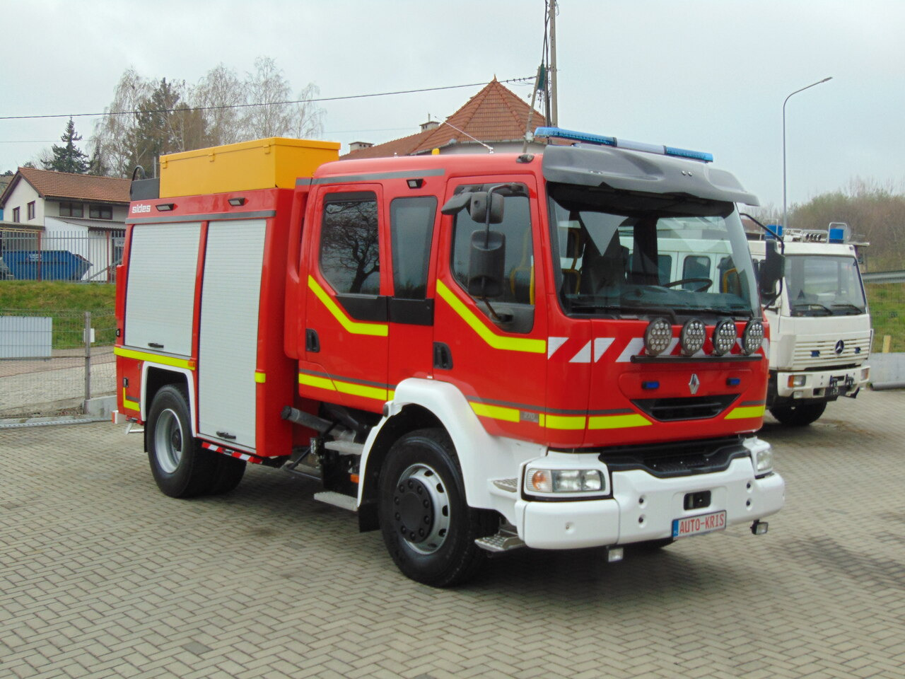 RENAULT Midlum 270dCi SIDES TOP - Пожарная машина: фото 2 RENAULT Midlum 270dCi SIDES TOP - Пожарная машина: фото 2