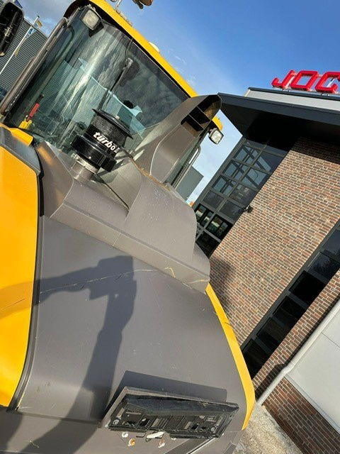 Колёсный погрузчик Volvo L45H: фото 12