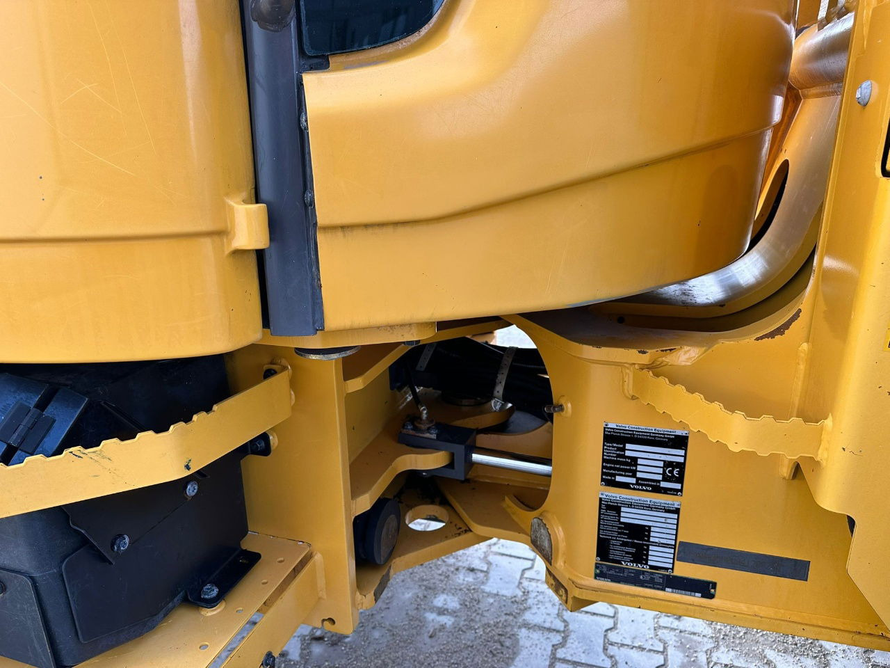 Колёсный погрузчик Volvo L45H: фото 8