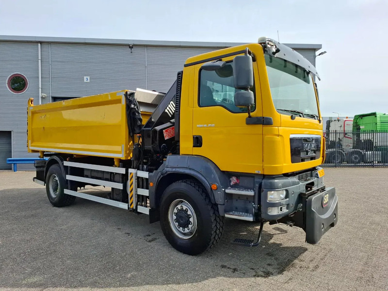 MAN TGM 18.250 / 4X4 / NL TRUCK / TUV:30-04-2026 / 118783 KM / HMF 1110 K2 / ROTATOR / GOOD TYRES / FULL-STEEL / DRUM BRAKES / MANUA - Самосвал, Автоманипулятор: фото 4 MAN TGM 18.250 / 4X4 / NL TRUCK / TUV:30-04-2026 / 118783 KM / HMF 1110 K2 / ROTATOR / GOOD TYRES / FULL-STEEL / DRUM BRAKES / MANUA - Самосвал, Автоманипулятор: фото 4