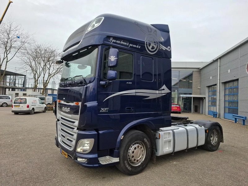 DAF XF106-440 / NL TRUCK / TUV:19-03-2026 / SMART TACHO / ACC / LWDS / FRIDGE / FULL SPOILER / AUTOMATIC / EURO-6 / 2016 - Тягач: фото 1 DAF XF106-440 / NL TRUCK / TUV:19-03-2026 / SMART TACHO / ACC / LWDS / FRIDGE / FULL SPOILER / AUTOMATIC / EURO-6 / 2016 - Тягач: фото 1