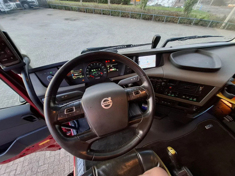 Грузовик-шасси Volvo FH16-750 / BIG AXLE / VEB+ / ONLY:679711 KM / TECHNICAL 70TON / 9TON FRONT AXLE / INLINER / FULL-AIR / AUTOMATIC / EURO-6 / 2018: фото 12