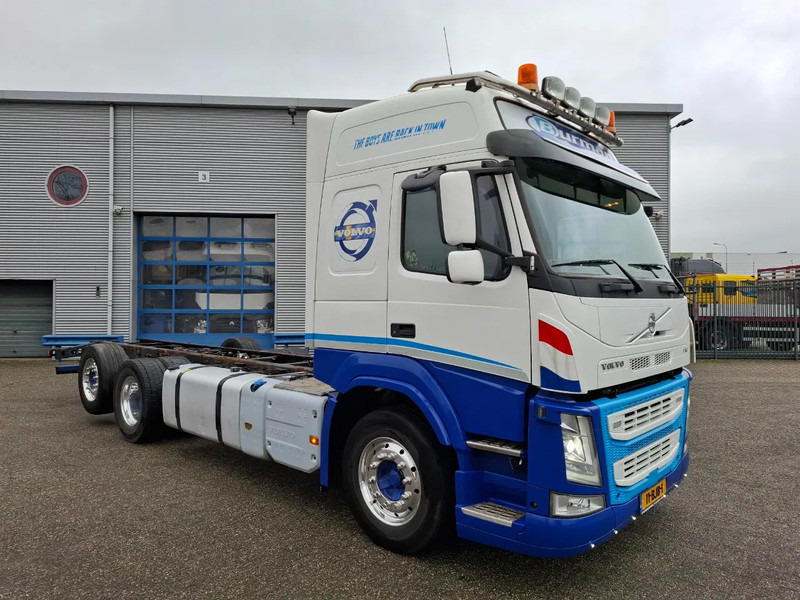 Volvo FM11-460 / NL TRUCK / LIFT+LENKACHSE / ONLY:355342 KM / DYNAMIC STEERING / LWDS / NAVI / ALCOA / TUV:07-01-2026 / INLINER / EURO - Грузовик-шасси: фото 3 Volvo FM11-460 / NL TRUCK / LIFT+LENKACHSE / ONLY:355342 KM / DYNAMIC STEERING / LWDS / NAVI / ALCOA / TUV:07-01-2026 / INLINER / EURO - Грузовик-шасси: фото 3