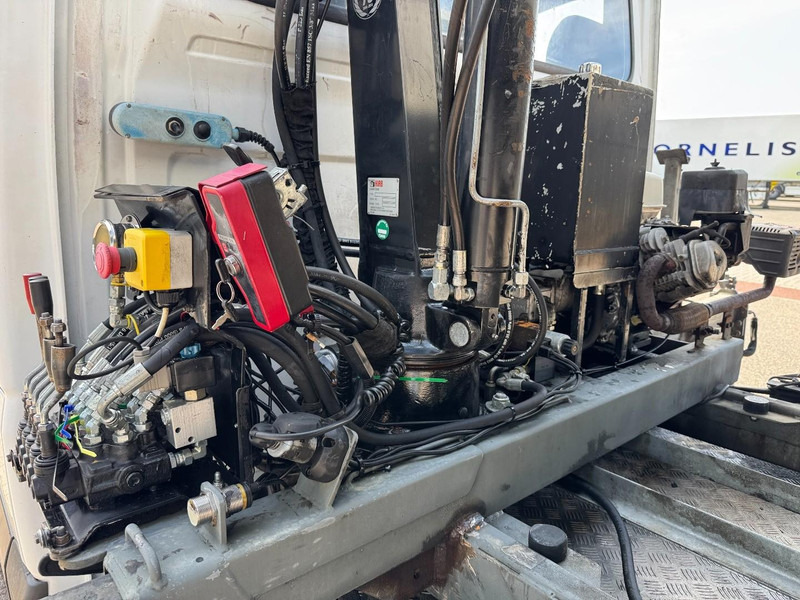 Малотоннажный самосвал Mercedes-Benz Sprinter 516 CDI Clixtar, HIAB Kraan/Crane/Kran/Grua, Kipper: фото 19 Малотоннажный самосвал Mercedes-Benz Sprinter 516 CDI Clixtar, HIAB Kraan/Crane/Kran/Grua, Kipper: фото 19