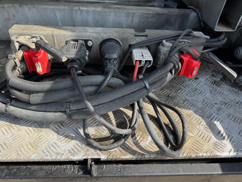 Малотоннажный самосвал Mercedes-Benz Sprinter 516 CDI Clixtar, HIAB Kraan/Crane/Kran/Grua, Kipper: фото 8 Малотоннажный самосвал Mercedes-Benz Sprinter 516 CDI Clixtar, HIAB Kraan/Crane/Kran/Grua, Kipper: фото 8