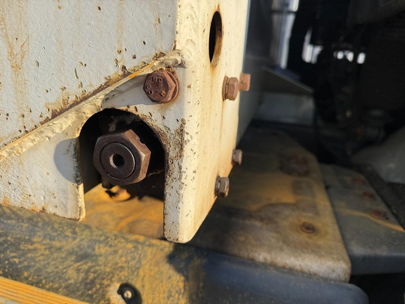 Renault Premium 410.26, Chicken, Hühner, Kippen, Galinhas - Грузовик для перевозки животных: фото 3 Renault Premium 410.26, Chicken, Hühner, Kippen, Galinhas - Грузовик для перевозки животных: фото 3