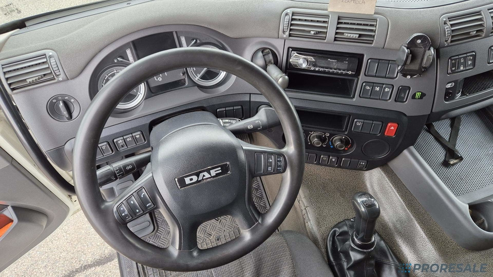 DAF CF 310 FA SPACE CAB EURO 6 - valník s plachtou - Тентованный грузовик: фото 5 DAF CF 310 FA SPACE CAB EURO 6 - valník s plachtou - Тентованный грузовик: фото 5