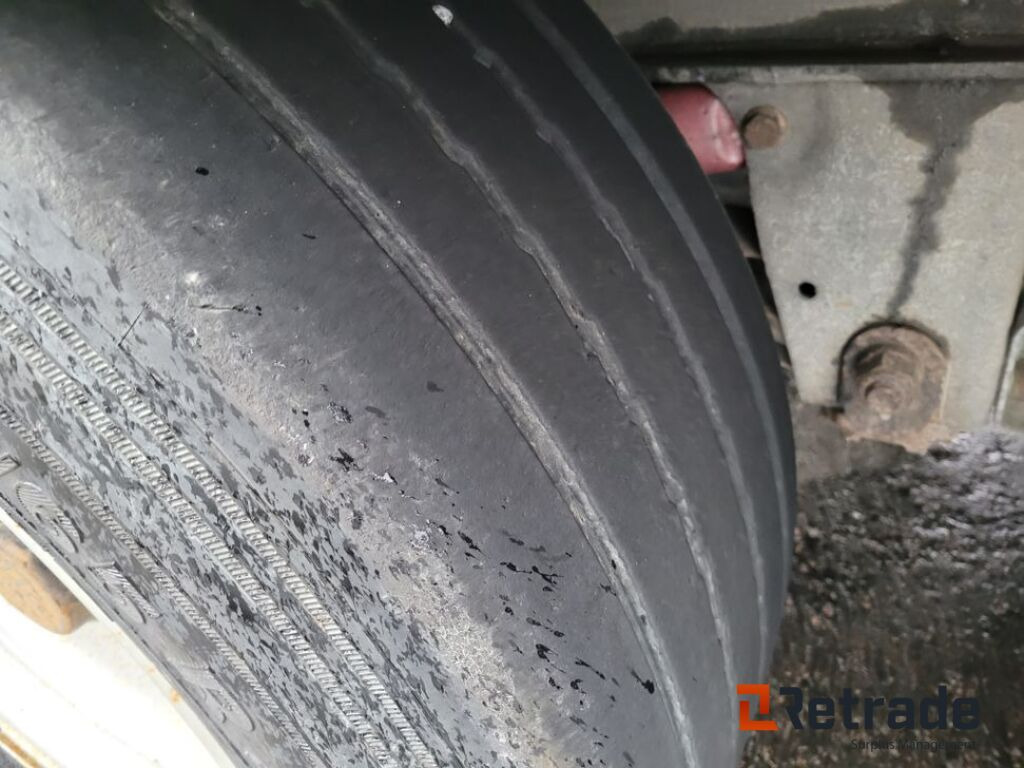 Полуприцеп бортовой/ Платформа 3-axlig trailer med lämmar SCHMITS, S01 Flaktrailer: фото 36 Полуприцеп бортовой/ Платформа 3-axlig trailer med lämmar SCHMITS, S01 Flaktrailer: фото 36