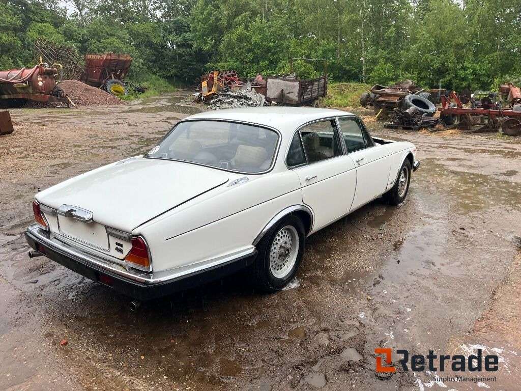 Bil Jaguar XJ 6 4,2 Oldtimer - Легковой автомобиль: фото 5 Bil Jaguar XJ 6 4,2 Oldtimer - Легковой автомобиль: фото 5