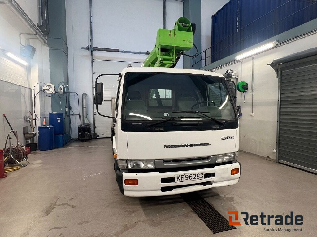 Crane truck NISSAN MK822 + Nifty lift V160 - Грузовик с подъемником: фото 1 Crane truck NISSAN MK822 + Nifty lift V160 - Грузовик с подъемником: фото 1