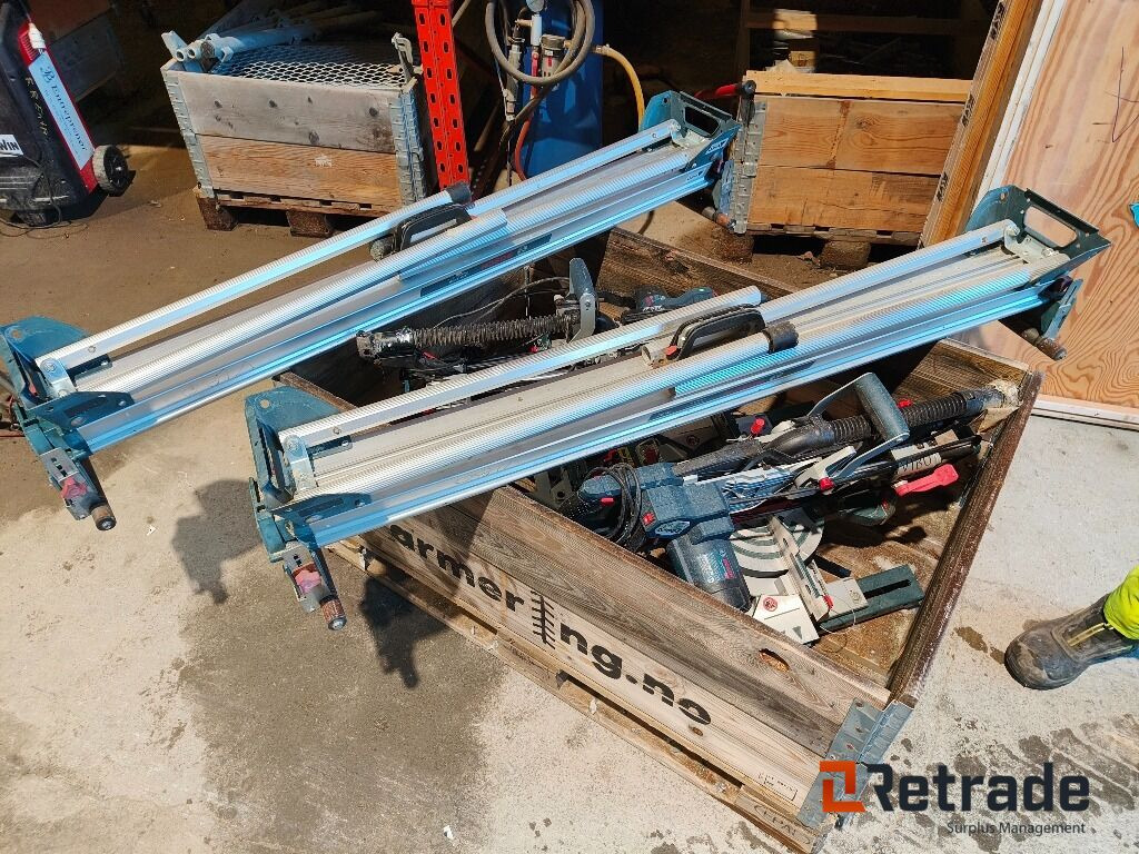 Diverse utstyr Bosch GCM 8 SJL + GTA 3800 - Строительное оборудование: фото 1 Diverse utstyr Bosch GCM 8 SJL + GTA 3800 - Строительное оборудование: фото 1