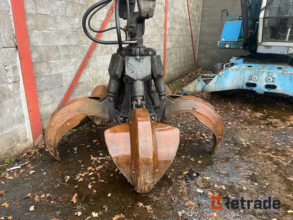 Knusnings- og sorteringsudstyr FUCHS MHL 320 - Skrot sorteringskran - Перегружатель: фото 3 Knusnings- og sorteringsudstyr FUCHS MHL 320 - Skrot sorteringskran - Перегружатель: фото 3