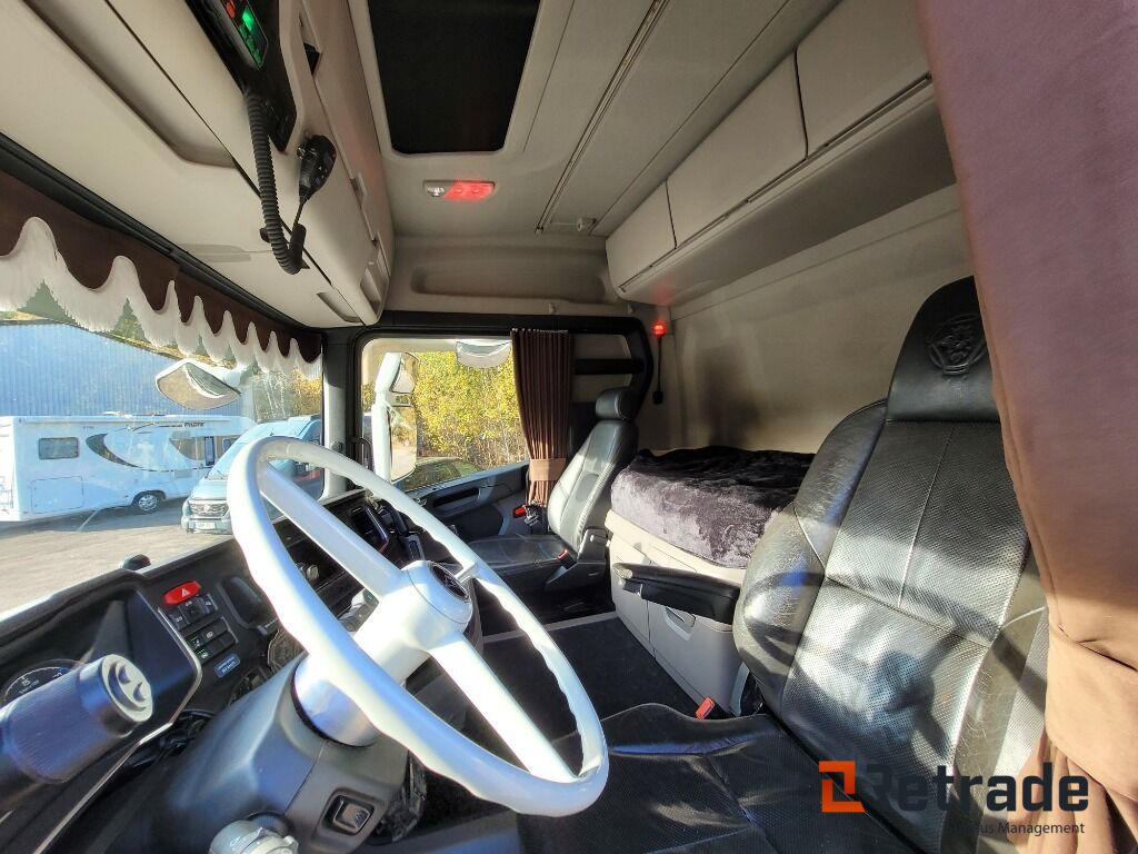 Lastväxlare SCANIA R580 V8 Next Gen LB6X2*4 Euro 6 - Крюковой мультилифт, Автоманипулятор: фото 5 Lastväxlare SCANIA R580 V8 Next Gen LB6X2*4 Euro 6 - Крюковой мультилифт, Автоманипулятор: фото 5
