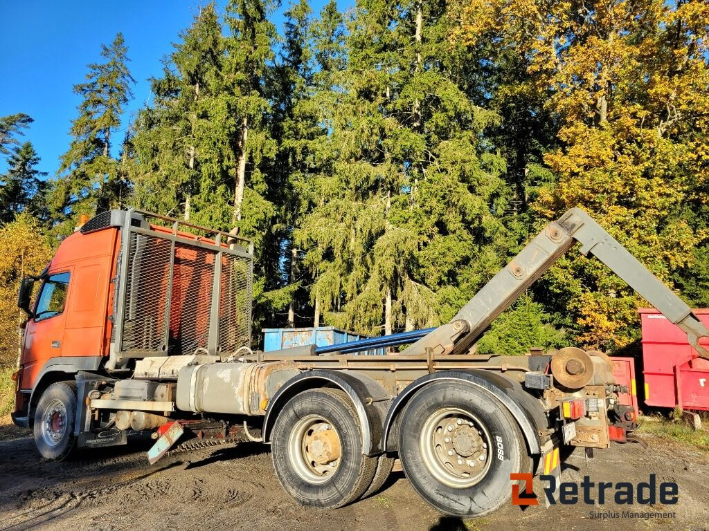 Lastväxlare plogutrustad med underbett Volvo FM 12 , Full parabel - Крюковой мультилифт, Автоманипулятор: фото 4 Lastväxlare plogutrustad med underbett Volvo FM 12 , Full parabel - Крюковой мультилифт, Автоманипулятор: фото 4