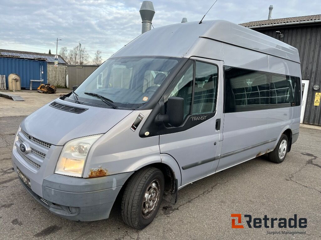 Minibus med lift FORD TRANSIT KOMBI 300L F 2,2 TDCI - Микроавтобус, Пассажирский фургон: фото 1 Minibus med lift FORD TRANSIT KOMBI 300L F 2,2 TDCI - Микроавтобус, Пассажирский фургон: фото 1