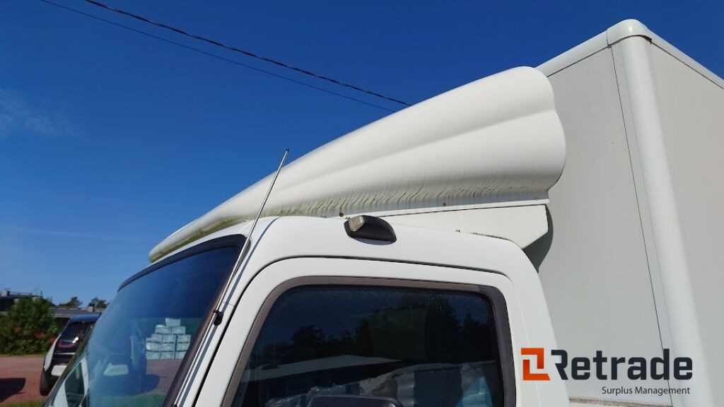 Грузовик с закрытым кузовом Mitsubishi Fuso (Canter) 2013: фото 16