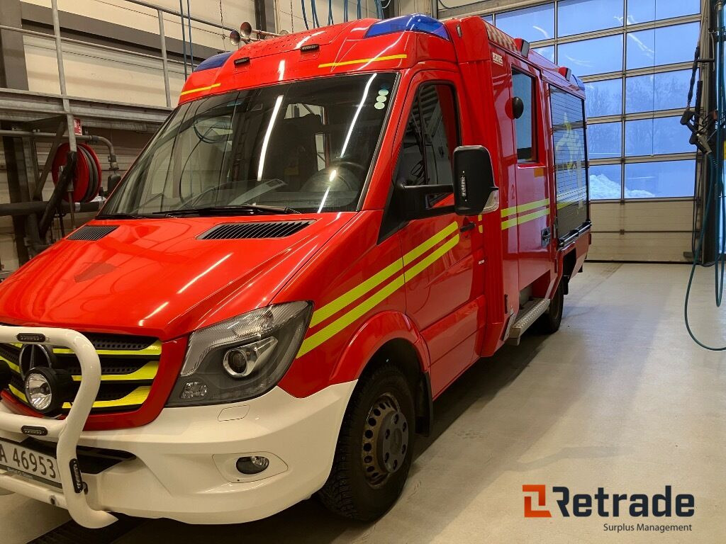 Røyk- vanndykkerbil / Brann og Redning MB Sprinter 519 CDI 4x2 ROSENBAUER COMPACT-LINE 2017 mod. - Пожарная машина: фото 2 Røyk- vanndykkerbil / Brann og Redning MB Sprinter 519 CDI 4x2 ROSENBAUER COMPACT-LINE 2017 mod. - Пожарная машина: фото 2
