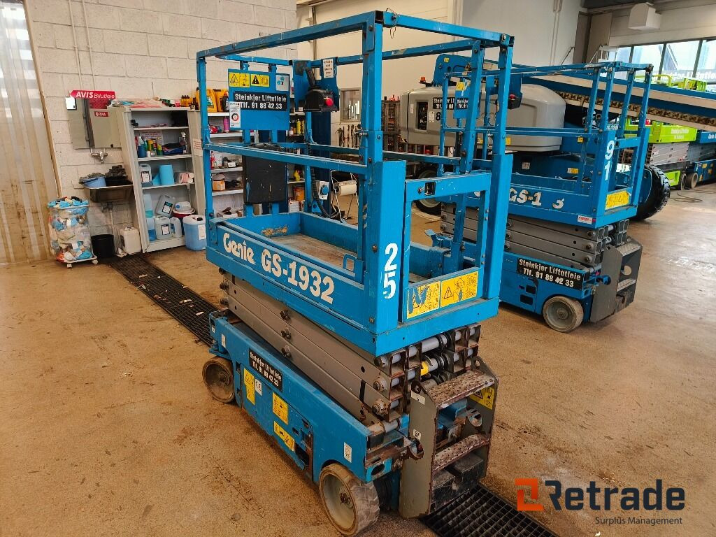 Sakselift Genie GS-1932 - Ножничный подъемник: фото 2 Sakselift Genie GS-1932 - Ножничный подъемник: фото 2