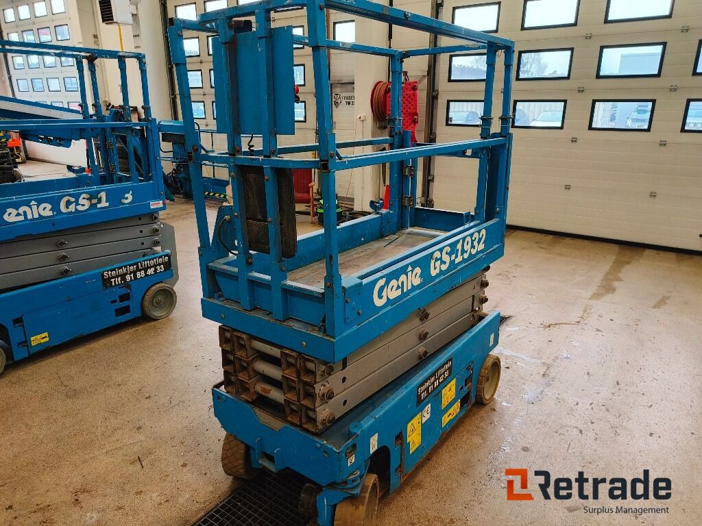 Sakselift Genie GS-1932 - Ножничный подъемник: фото 3 Sakselift Genie GS-1932 - Ножничный подъемник: фото 3