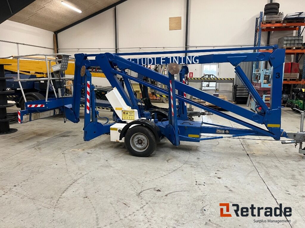 UpRight TL38 trailerlift - 13,5m - Строительная техника: фото 4 UpRight TL38 trailerlift - 13,5m - Строительная техника: фото 4