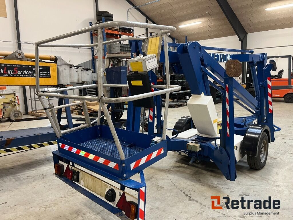 UpRight TL38 trailerlift - 13,5m - Строительная техника: фото 5 UpRight TL38 trailerlift - 13,5m - Строительная техника: фото 5