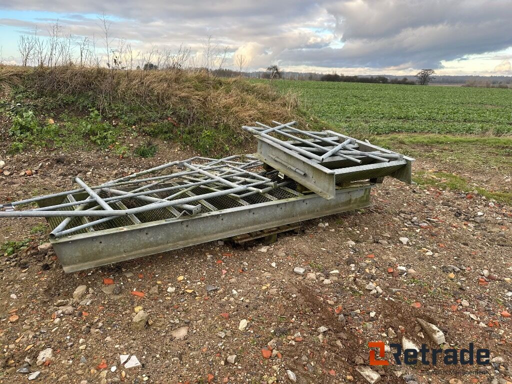 Trappe/ Stairs - Инструмент/ Оборудование: фото 1 Trappe/ Stairs - Инструмент/ Оборудование: фото 1