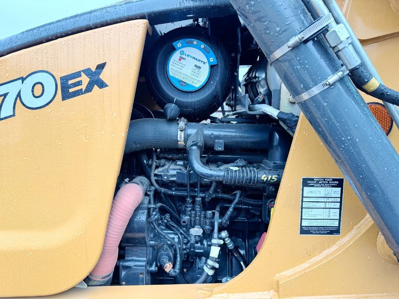 Экскаватор-погрузчик Case 770EX 4WD - New / Unused / Hammer Lines: фото 20 Экскаватор-погрузчик Case 770EX 4WD - New / Unused / Hammer Lines: фото 20