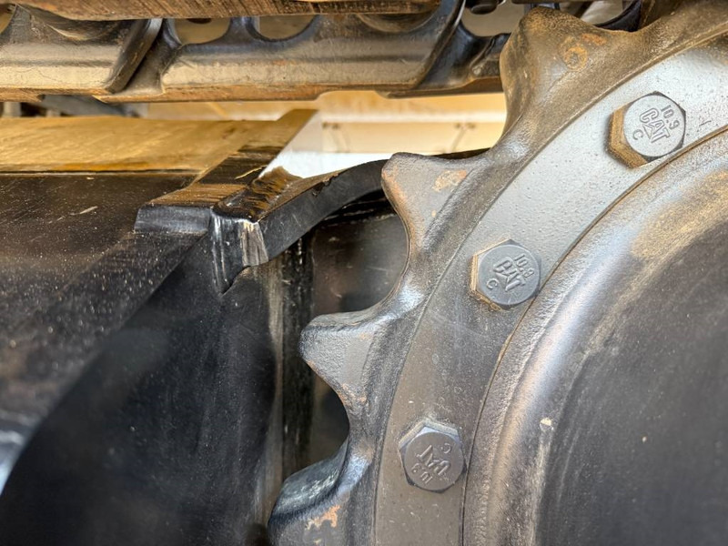 Гусеничный экскаватор Cat 320D3GC 2025 Model - New / Unused / Hammer Lines: фото 19