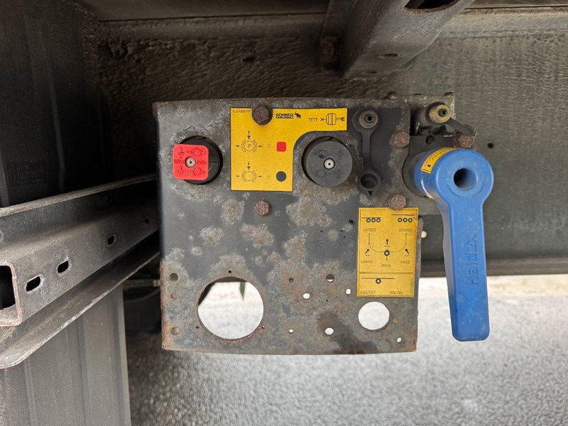 Тентованный полуприцеп Schmitz Cargobull SCB*S3T Drankentrailer / 3 Axles / Speed Curtain: фото 13 Тентованный полуприцеп Schmitz Cargobull SCB*S3T Drankentrailer / 3 Axles / Speed Curtain: фото 13