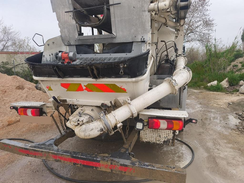 Mercedes Actros 3243 - Автобетононасос-смеситель: фото 5 Mercedes Actros 3243 - Автобетононасос-смеситель: фото 5