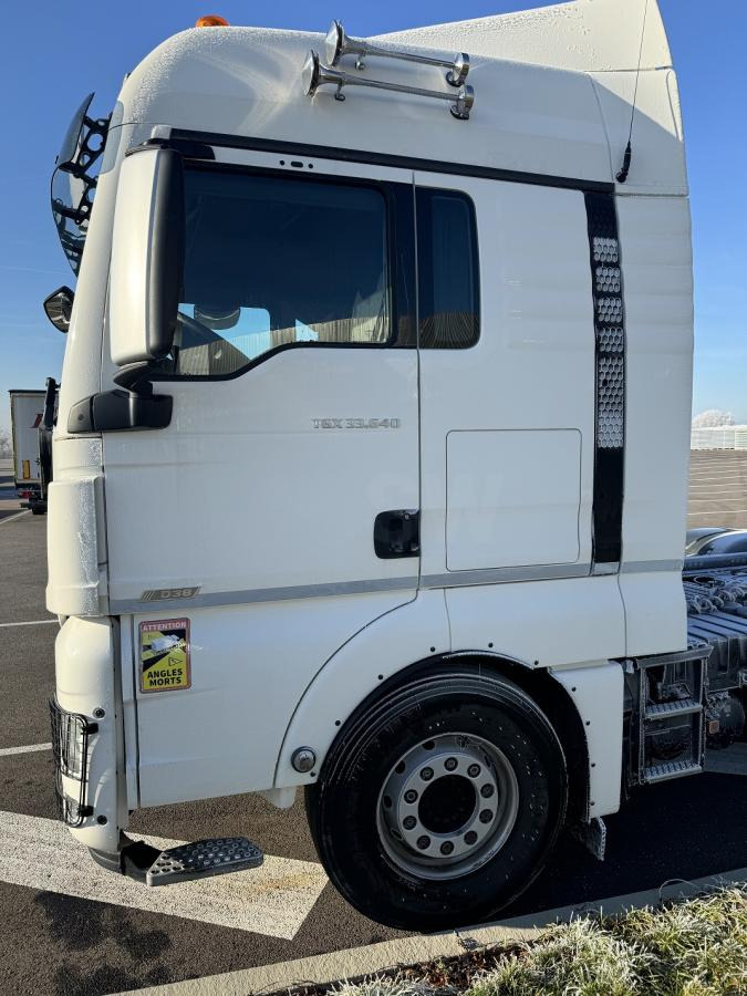 MAN TGX 33.640 - Тягач: фото 2 MAN TGX 33.640 - Тягач: фото 2
