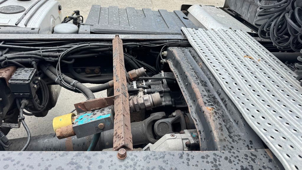 MAN TGX 18.400 4X2 tipp. hydr. - retarder - Тягач: фото 5 MAN TGX 18.400 4X2 tipp. hydr. - retarder - Тягач: фото 5