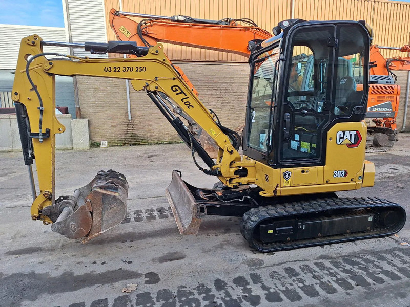 Caterpillar 303 - Гусеничный экскаватор: фото 1 Caterpillar 303 - Гусеничный экскаватор: фото 1