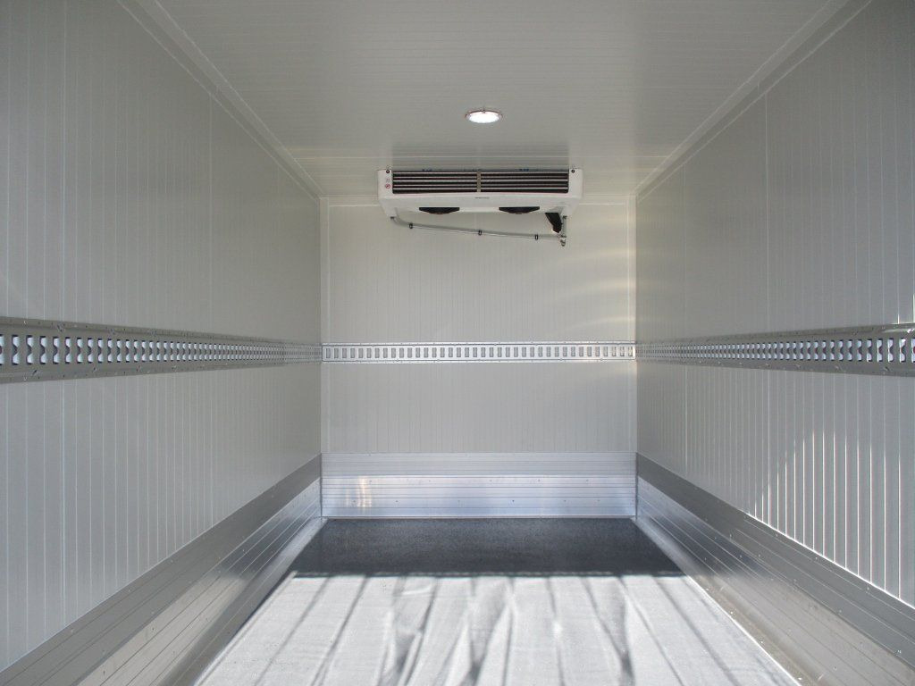 Новый Фургон-рефрижератор Iveco Daily 35C16: фото 8 Новый Фургон-рефрижератор Iveco Daily 35C16: фото 8