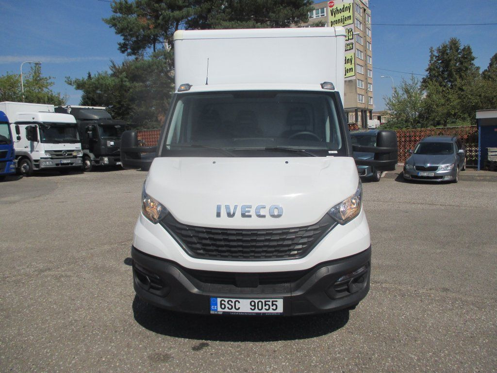 Iveco Daily 35C16 - Фургон с закрытым кузовом: фото 2 Iveco Daily 35C16 - Фургон с закрытым кузовом: фото 2