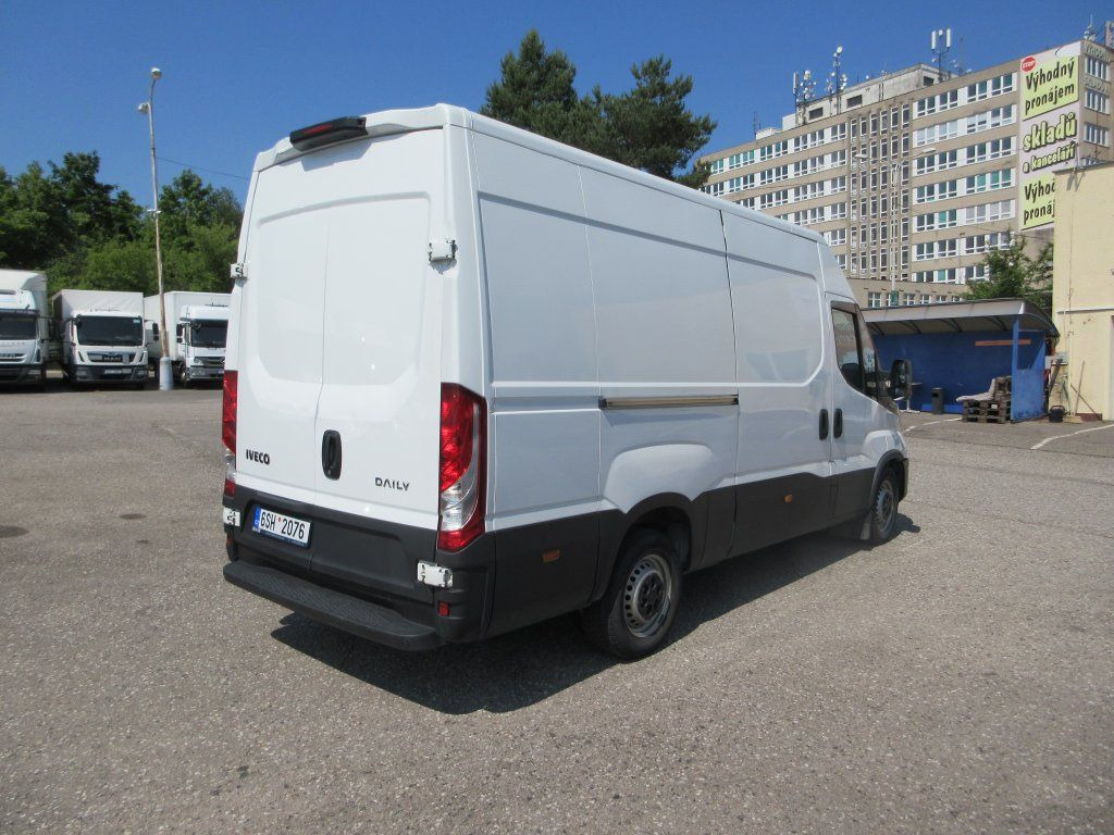 Iveco Daily 35S16 - Цельнометаллический фургон: фото 3 Iveco Daily 35S16 - Цельнометаллический фургон: фото 3