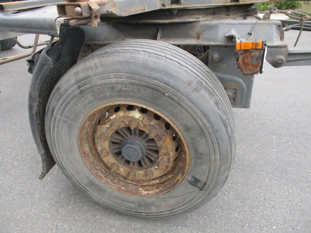 Прицеп-контейнеровоз/ Сменный кузов Krone BDF: фото 17 Прицеп-контейнеровоз/ Сменный кузов Krone BDF: фото 17