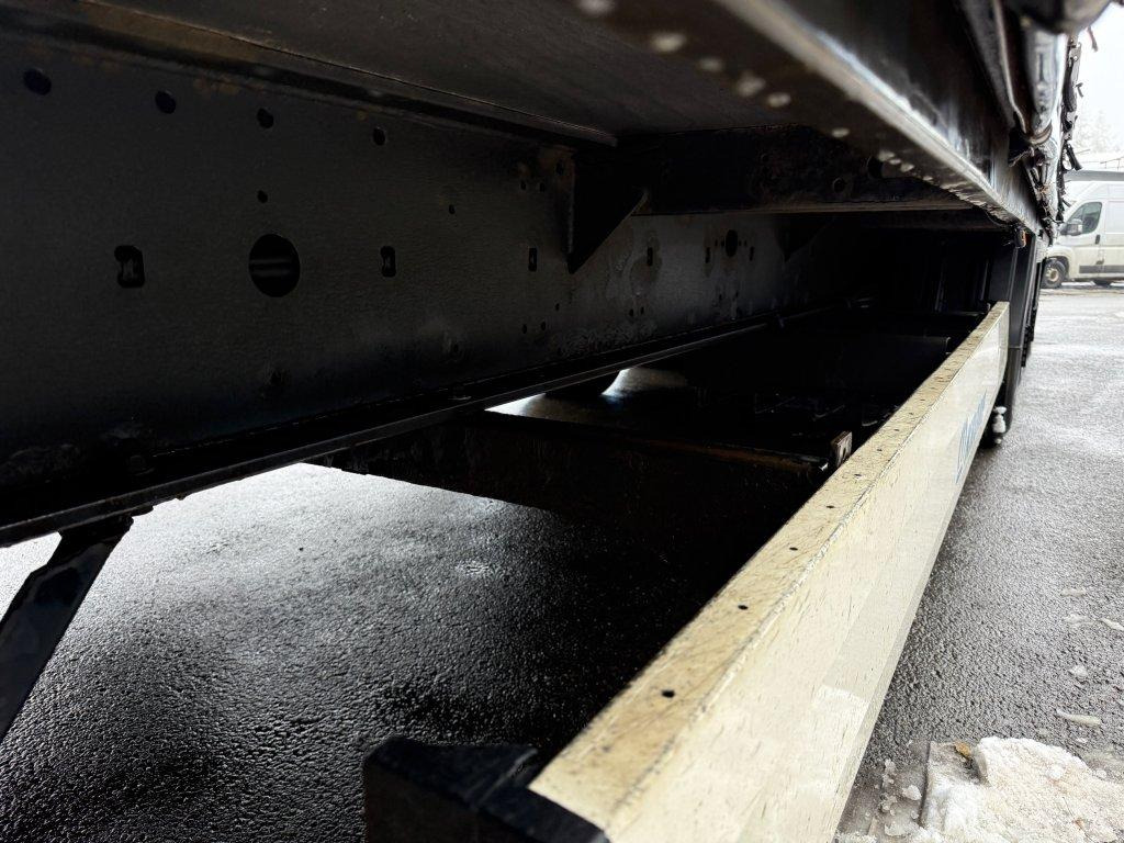 Тентованный полуприцеп Krone SD MEGA/lowdeck: фото 14