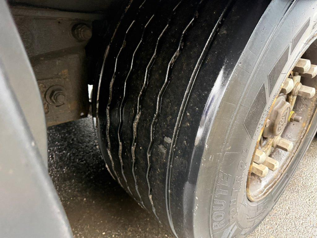 Тентованный полуприцеп Krone SD MEGA/lowdeck: фото 6