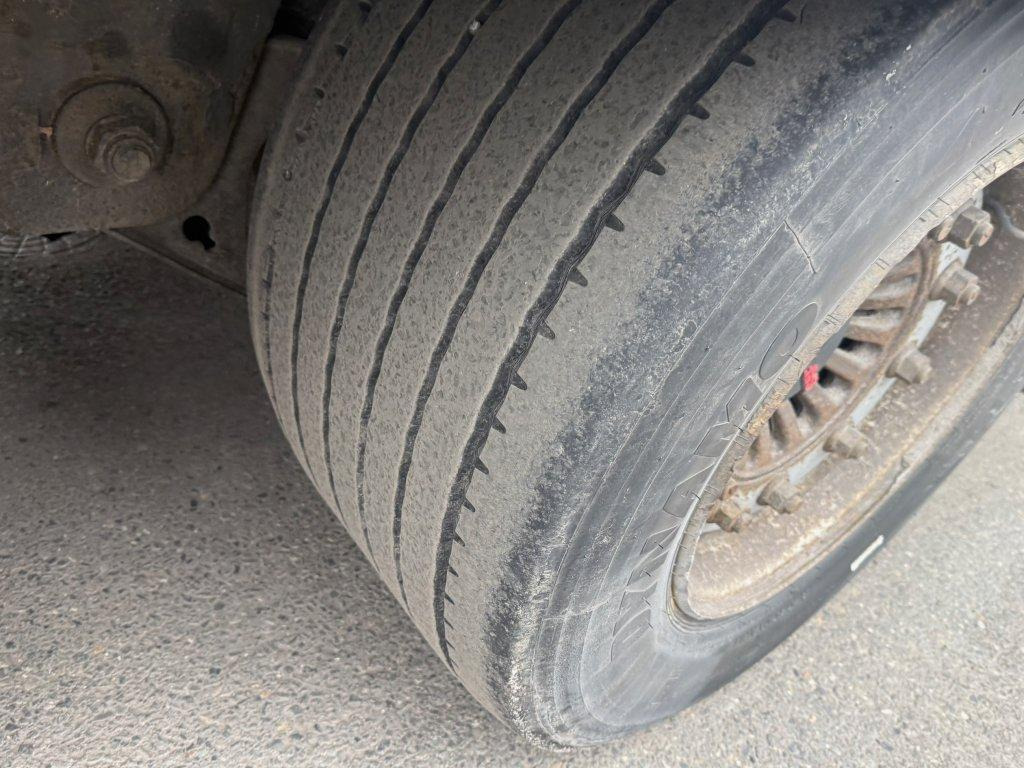 Тентованный полуприцеп Krone SD MEGA/lowdeck: фото 15