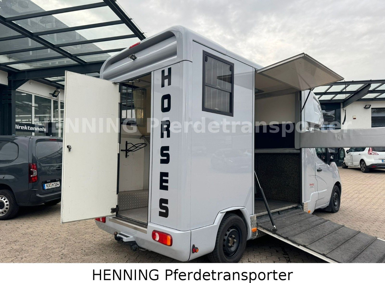 Renault Master 2-Sitzer - Грузовик для перевозки животных: фото 4 Renault Master 2-Sitzer - Грузовик для перевозки животных: фото 4