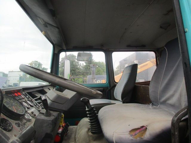 Renault M160 - Грузовик бортовой/ Платформа: фото 4 Renault M160 - Грузовик бортовой/ Платформа: фото 4